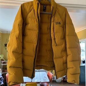 Mountain Hardwear women’s stretchdown jacket in olive gold